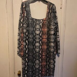 Fashion Nova Snake-Print Midi Dress in Black and Coral